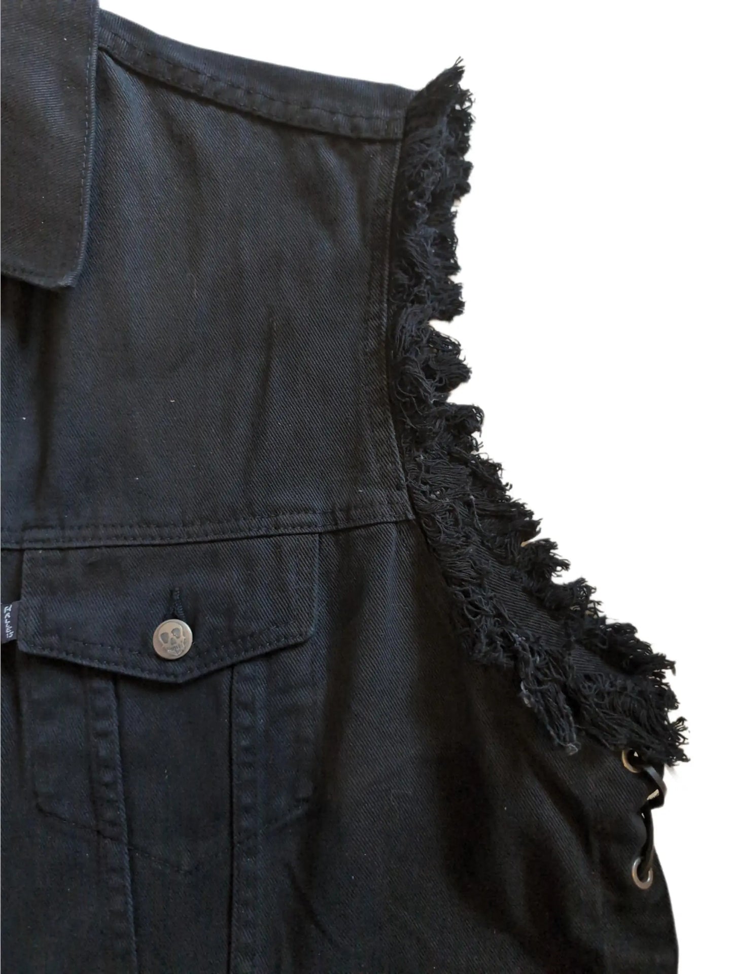 Kutte schwarz Fransen Schnürung Halle15 Clothes