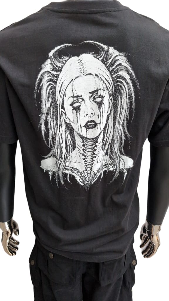 Dead Nun Halle15 Clothes