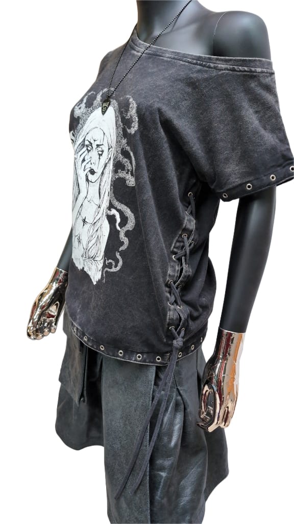 Dead Nun Ladies Halle15 Clothes