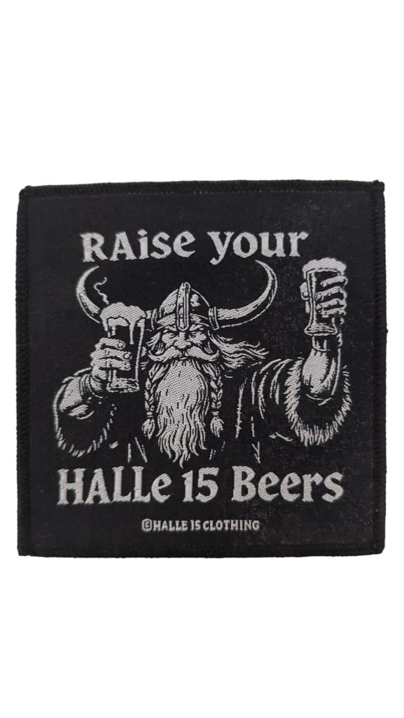 Halle15 - Raise your Beers