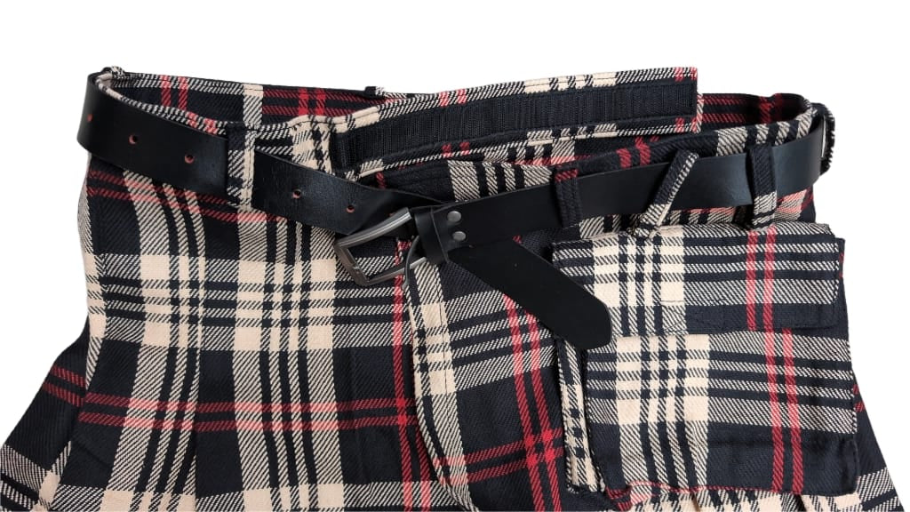 Kilt Biscuit/Black