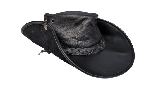 Cowboy Travel Hut Halle 15 Clothes