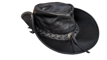 Cowboy Travel Hut Halle 15 Clothes
