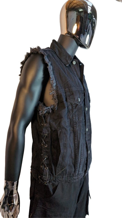 Kutte schwarz Fransen Schnürung