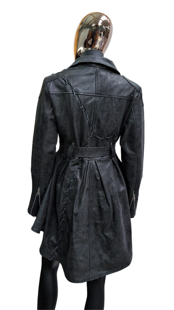 Ledermantel Wasteland Stacheldraht